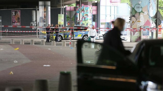 Mann verletzt in Bielefeld fünf Menschen mit scharfem Gegenstand