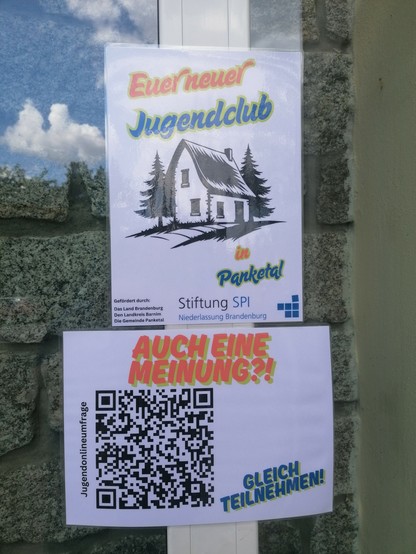 QR-Code mit Einladung zur Online-Umfrage