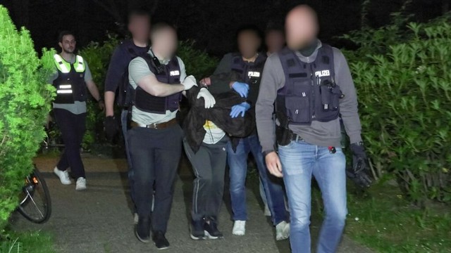 Attentäter von Bielefeld hatte Kontakt zu Islamisten | Regional