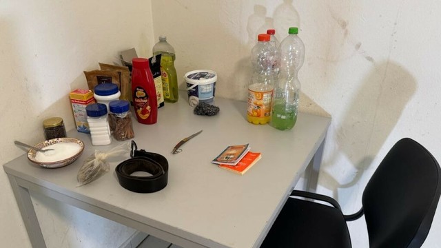 Bielefeld: Auf dem Tisch des Attentäters liegt noch ein Messer | Regional