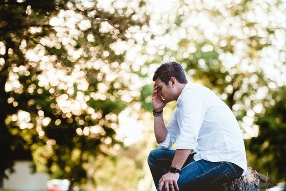 How To Recognize And Address Symptoms Of Depression