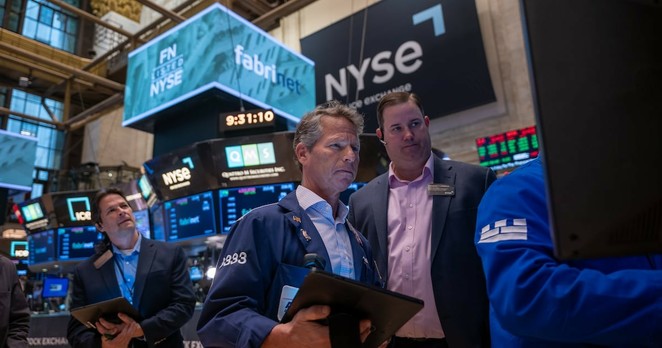European stocks fall amid weak economic data – The Irish Times