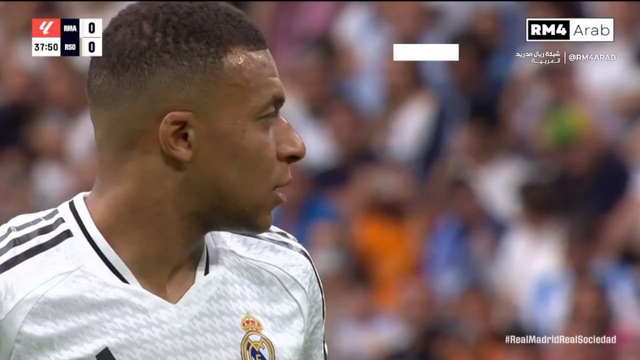 Kylian Mbappe  scores now 1-0