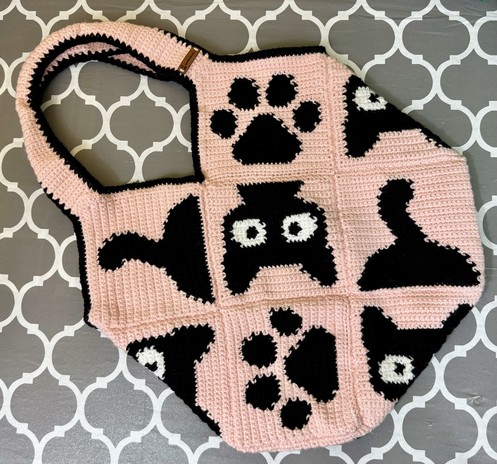 Large Cats Paws and Tails Project or Diaper Bag! 11 individually made squares seamed together to make a wonderfully thick and sturdy bag! Padded and reinforced handles are sure to stay strong and comfortable!