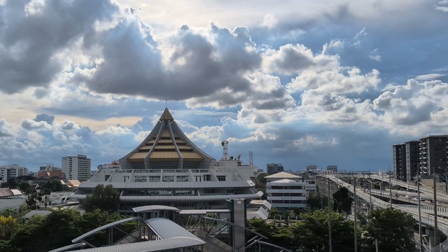 Lots of sun after clouds broken up. Captured with Google Pixel in Bangkok Thailand