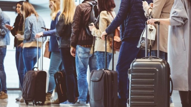 Open passport e-gates for Britons by summer, UK urges Germany and Netherlands