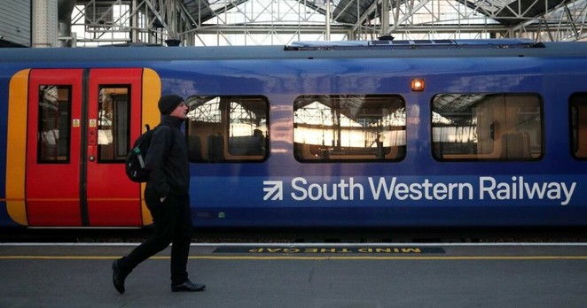 South Western Railway devient le premier opérateur renationalisé du Royaume-Uni - rts.ch