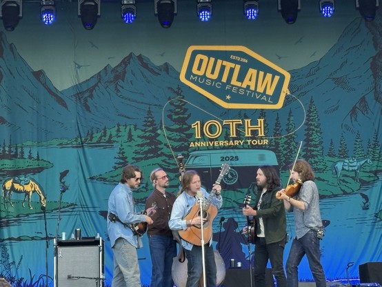 Outlaw Music Festival / Spokane Stadium / Spokane, Washington / Thursday May 22 2025