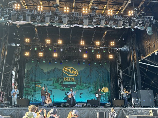 Outlaw Music Festival / Spokane Stadium / Spokane, Washington / Thursday May 22 2025