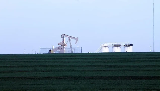 Oil Prices Increase Following Trump's Extension of EU Trade Talks - News and Statistics