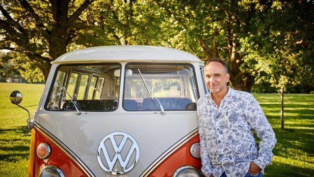 Daniel Speck liest aus Yoga Town: Gefühlschaos im Garten Eden - Ebersberg