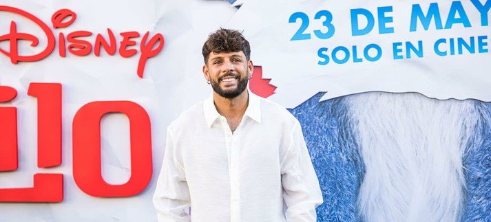 El cantante gaditano ha visitado los estudios de LOS40 en Gran Vía para responder a nuestro 40 Cosas. / David Benito