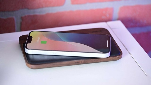 iPhone 16 leads global sales while cheap Androids fight for share