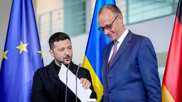 Was vom Besuch Selenskyjs in Berlin bleibt