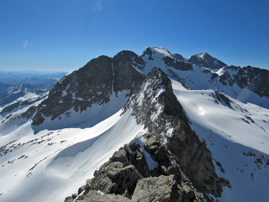 Desde la cima del Pico de Alba las Maladetas...