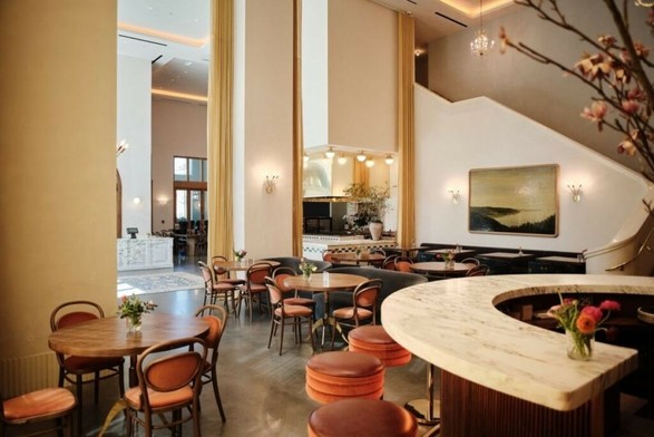 The interior of Le Bon Nosh in Atlanta