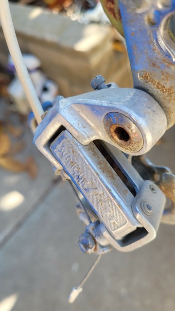 SUNTOUR shifters