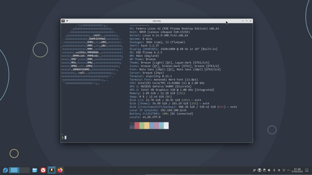Screenshot with fastfetch displayed in alacrity terminal in KDE desktop