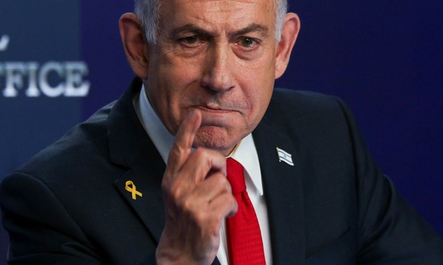 El primer ministro de Israel, Benjamin Netanyahu, el pasado 21 de mayo, durante una de sus escasas ruedas de prensa, en Jerusalén. (Ronen Zvulun / Pool / Reuters)