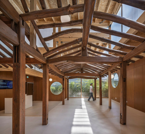 Giwa Building / DRAWING WORKS