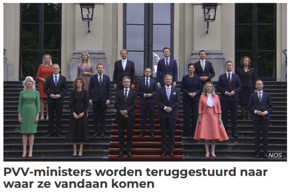 Een foto van het kabinet-Schoof op het bordes met de koning, met daarbij de tekst 'PVV-ministers worden teruggestuurd naar waar ze vandaan komen'.