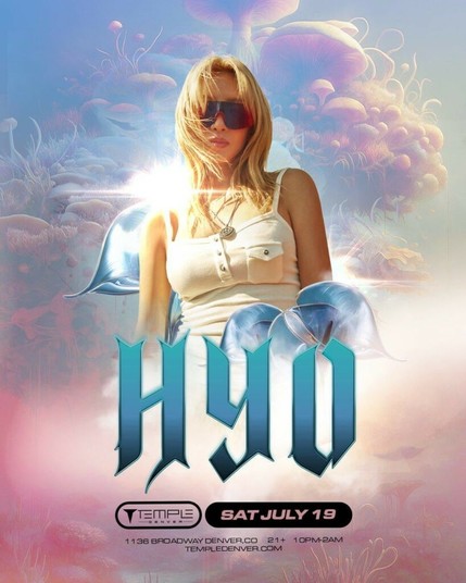 سيؤدي جيل الفتيات (SNSD) Hyoyeon / DJ Hyo أداء في Temple Nightclub في دنفر ، كولورادو ، الولايات المتحدة الأمريكية في 19 يوليو