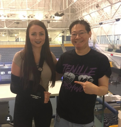 Me standing next to Tenille Dashwood.