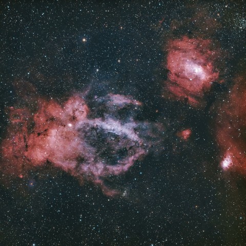 image of the Lobster Claw nebula
