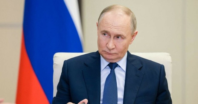 Russia economy meltdown as vital oil exports suffer huge £3bn blow | World | News