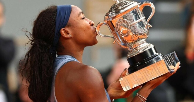 Coco Gauff coiffe une première couronne à Paris