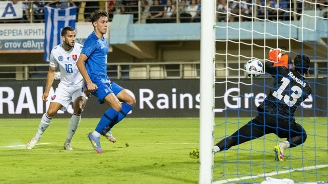 La Grecia ha discusso della difesa slovacca. I nostri giocatori di football hanno perso prima delle qualifiche alla classe MS Difference