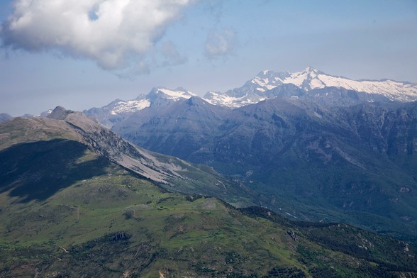 Fotografía de las vistas del Posets con la Sierra de Chía delante.