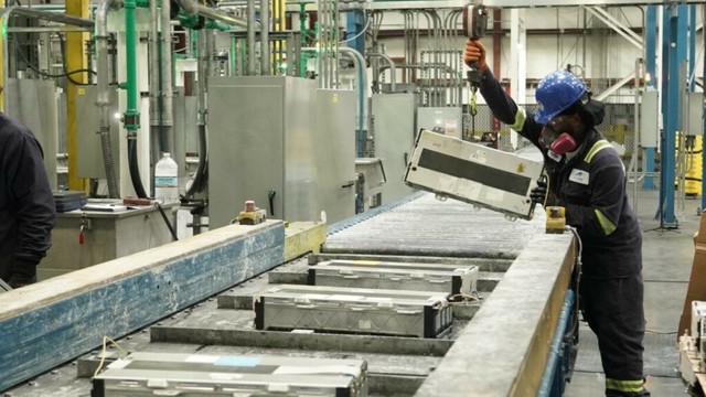 Battery Recyclers Don't Know How to Respond to Trump’s Clean Energy Reversal