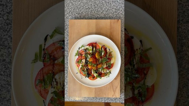 Caprese Salad #shorts #salad #italianfood