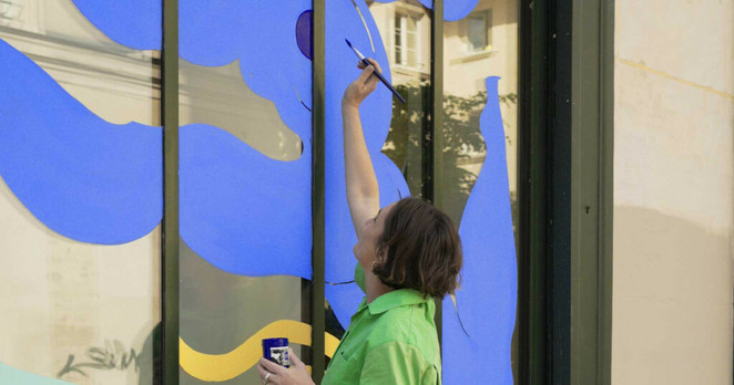 une fresque en hommage à Niki de Saint Phalle célèbre les expositions 2025
