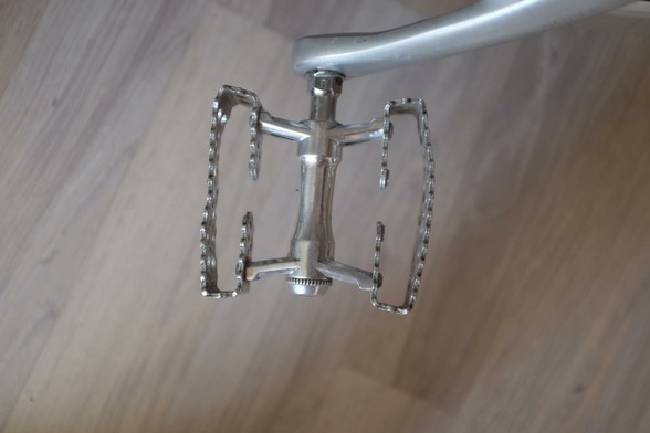 deformed pedal