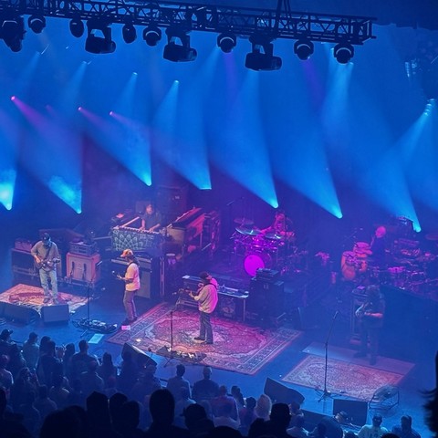 Widespread Panic (with 2nd set guest Billy Strings) / The Chicago Theatre / Chicago, Illinois / June 05 2025