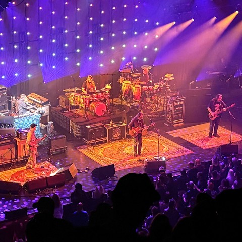 Widespread Panic (with 2nd set guest Billy Strings) / The Chicago Theatre / Chicago, Illinois / June 05 2025