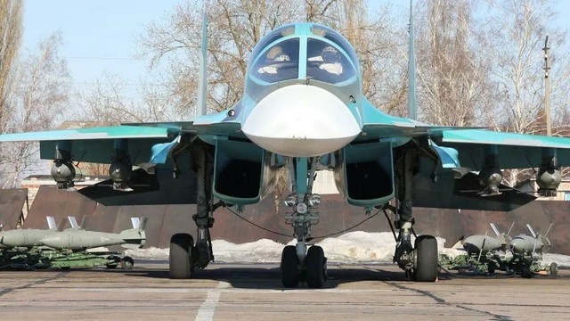 Illustrative photo: Russian military personnel site inside a Sukhoi Su-34 aircraft before taking to Ukraine in 2024