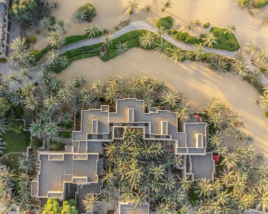 From hewi to fereej: an initiative to rescue Dubai's traditional neighbourhoods
Between meandering paths and landscaped areas, “a space that feels both natural and deeply familiar”.