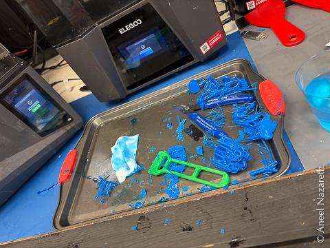 A whole tray of shards of blue print failures