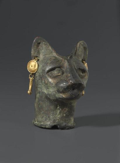 Cat’s Head 
Artist unknown 
circa 30 BC