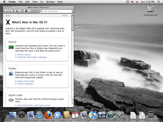 Mac OS X Leopard desktop with a help window displaying "What's New in Mac OS X?"