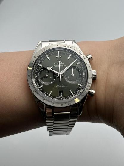Wrist shot straight at the dial.