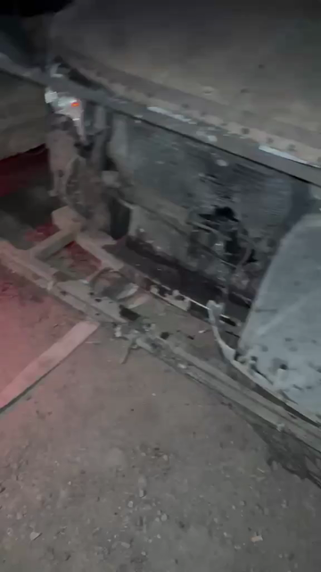 Šestikolka minulý týden vytáhla další auto i s lidmi. Tento stroj má za sebou obrovské množství zachráněných životům i techniky. Děkujeme, že nám pomáháte pořídit nový stroj a nahradit tak tento dosluhující. Po dodání nového stroje čeká starý kompletní servis a repas.

https://www.znesnaze21.cz/sbirka/auta-ktera-zachranuji-zivoty-pro-runu-na-ukrajine#donors