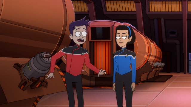 A shot from Star Trek: Lower Decks showing T'Lyn talking with Boimler (who has a terrified look on his face). From E403