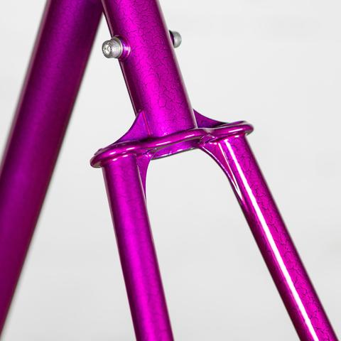 Détail du wishbone sur le triangle arrière