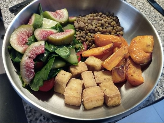 Tofu with sweet potato, lentils, spinach salad with figs and tomatoes and some more greens