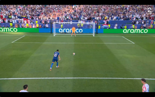 A video of a goal. Penalty kick by France. Kick goes right, keeper dives the other way.