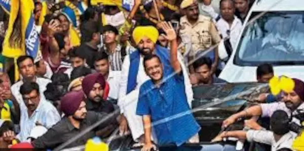  केजरीवाल चंदगीराम अखाड़े से लेकर सीएम आवास तक रोड शो में।